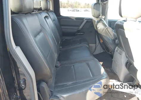 2004 Nissan Titan Le z USA, uszkodzony, nr VIN 1N6AA07A24N551312